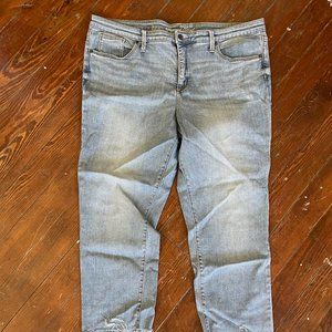 Straight-leg High-rise Mom Jeans